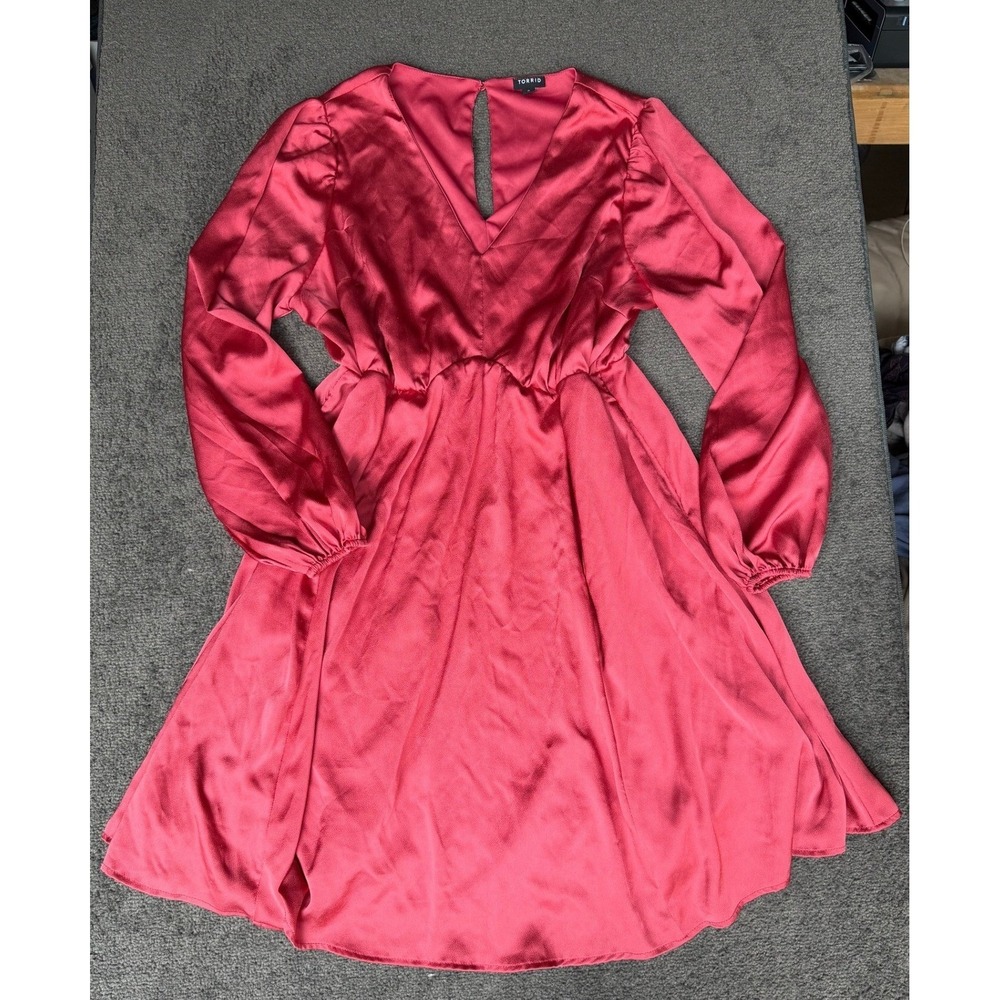 Torrid Rose Red Satin V-Neck Long Sleeve Elastic Waist Mini Dress Size 0 Plus